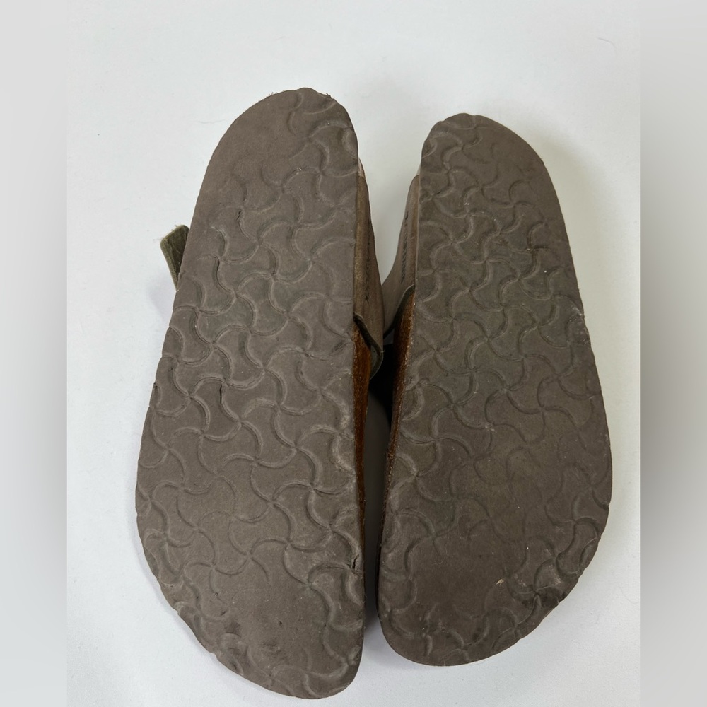 Birkenstock Gizeh Sandal size 40 - Picture 6 of 16